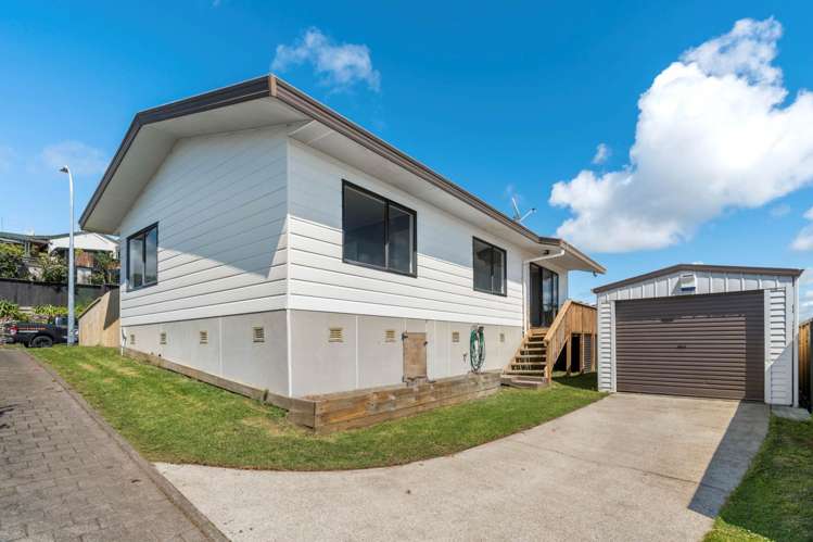 10b Te Arawa Place Welcome Bay_3