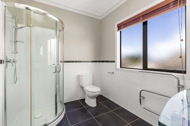 392 Hukanui Road Rototuna_34