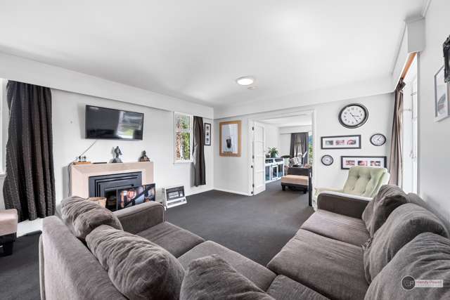 41 Dowling Grove Silverstream_1