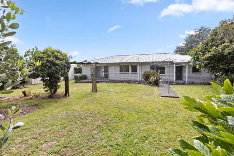 16 Hickford Place Okato_7