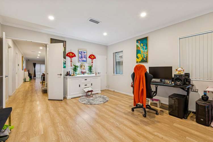 6 Puruatanga Drive Flat Bush_6