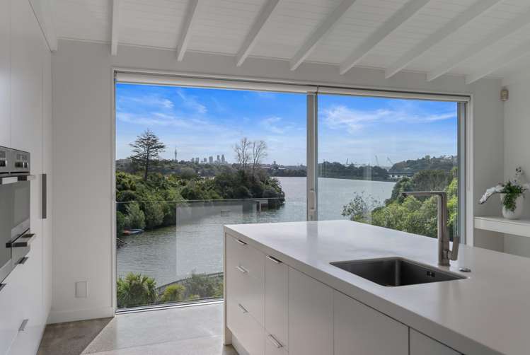 180 Meadowbank Road_2