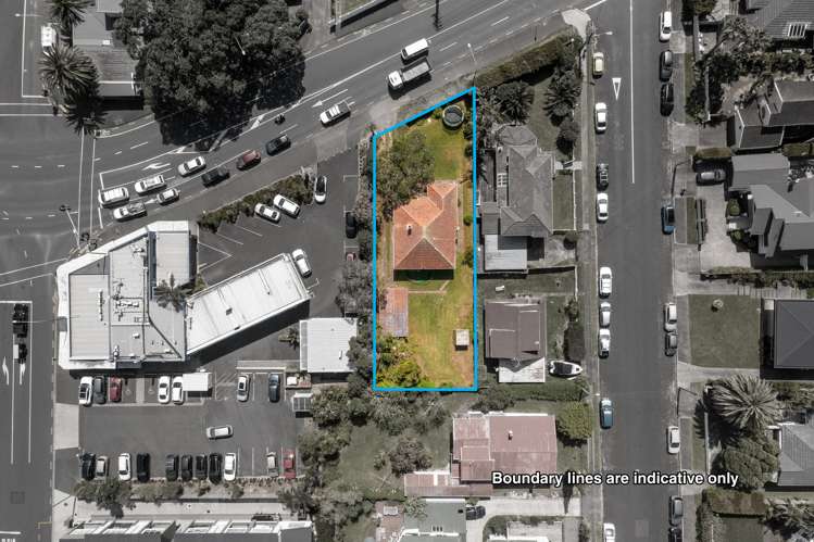 325 Lake Road Hauraki_16