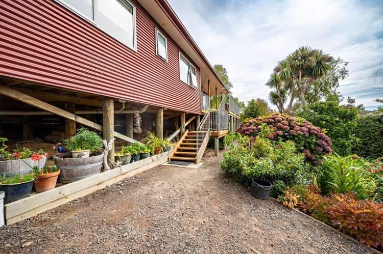 6 Kotlowski Road Takamatua_32