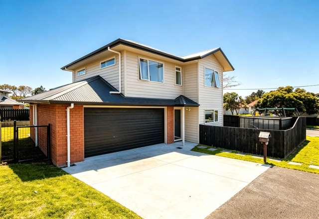 Spacious Executive Living – Four-Bedroom Home ...