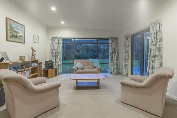 100 Maui Pomare Road Nikau Valley_4