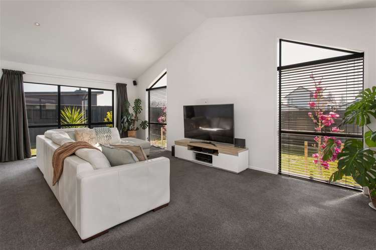 19 Glenturret Drive Casebrook_8