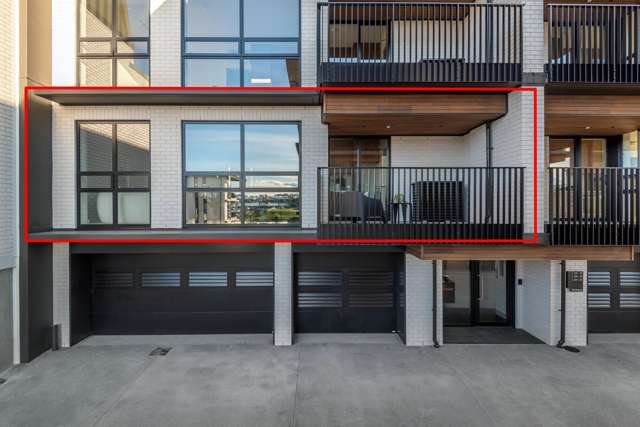102/17 Pennant Street Long Bay_3