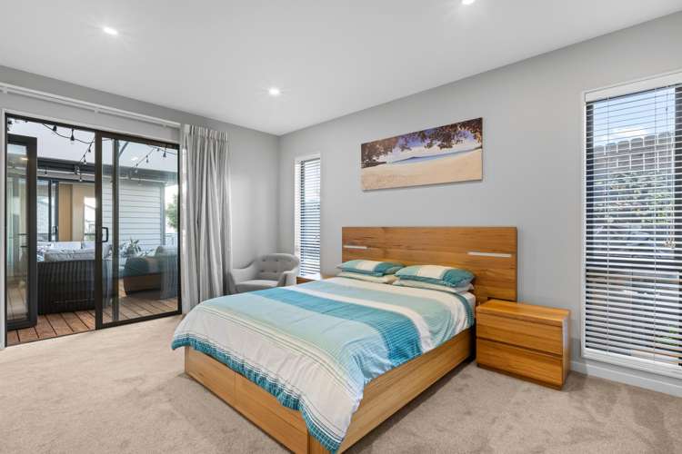 61 Symes Drive Red Beach_19