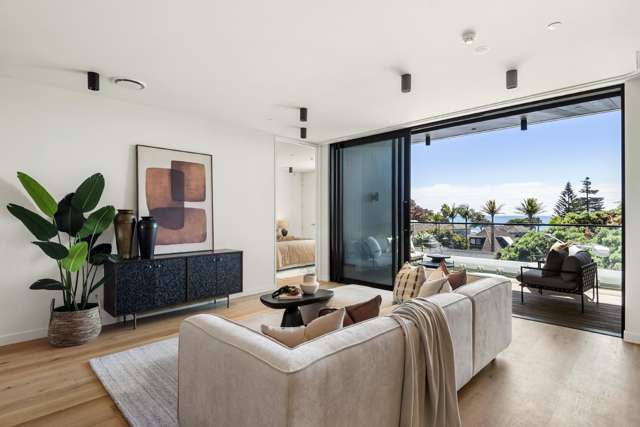 13/423-427 Beach Road Mairangi Bay_2