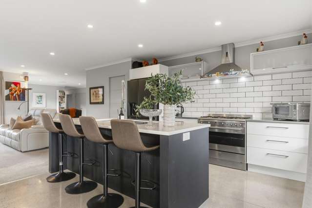 3 Ellesmere Close Pyes Pa_3
