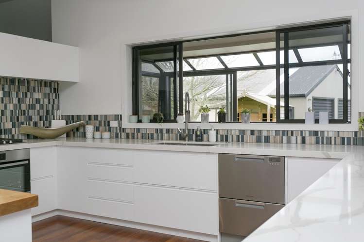 214 Mapara Road Acacia Bay_7