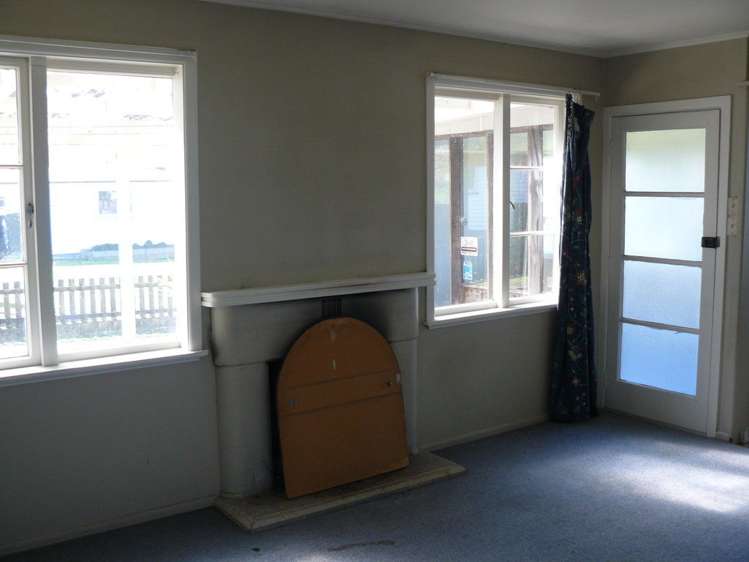 108 Main North Road Otorohanga_16