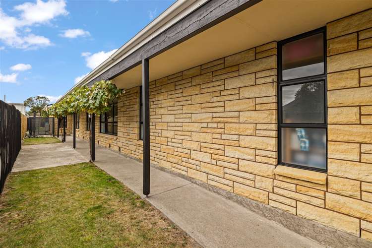 443 Mairehau Road Parklands_19