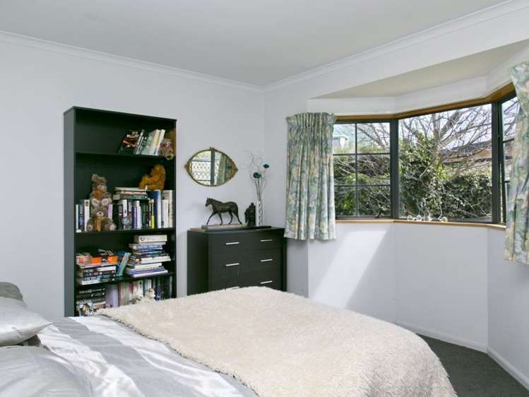 2/25 Robinson Terrace Rangatira Park_13