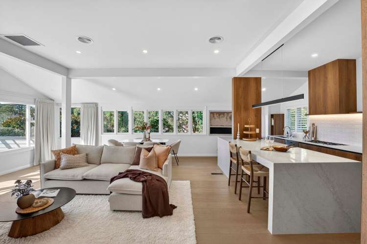 131 Bassett Road_1