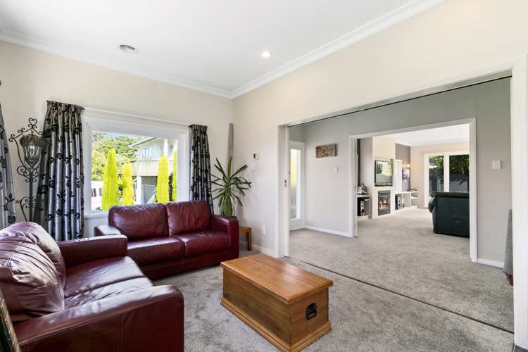 18 Stanhope Grove Korokoro_4