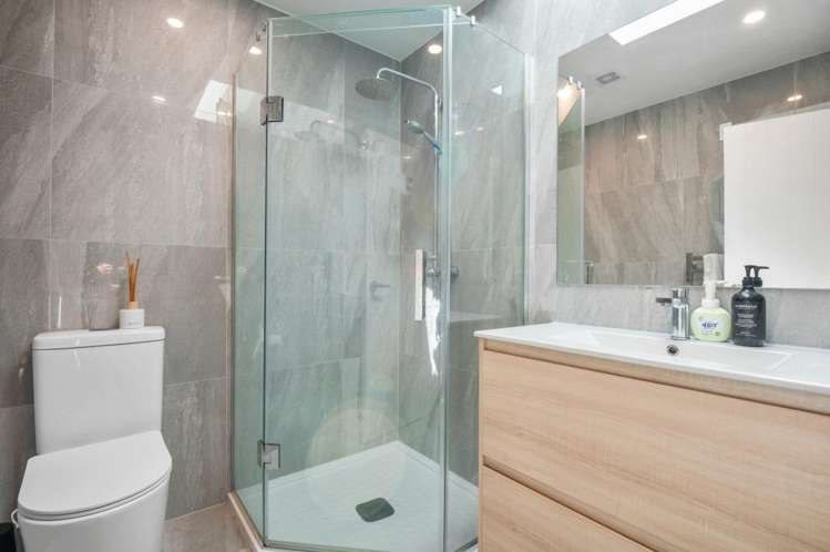 111 Trias Road Totara Vale_10