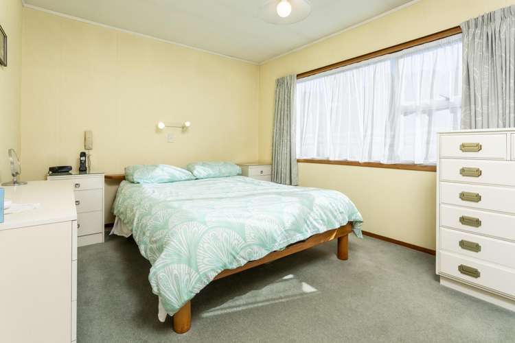 2/21 Helvetia Drive Browns Bay_8