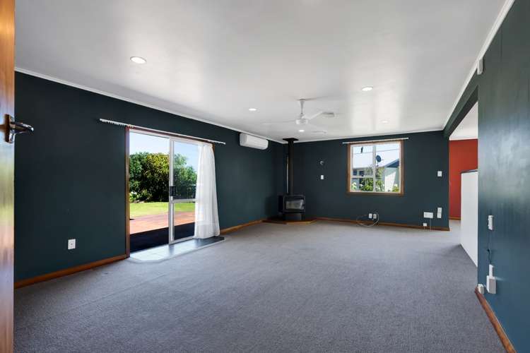 32 Dieffenbach Street Opunake_11