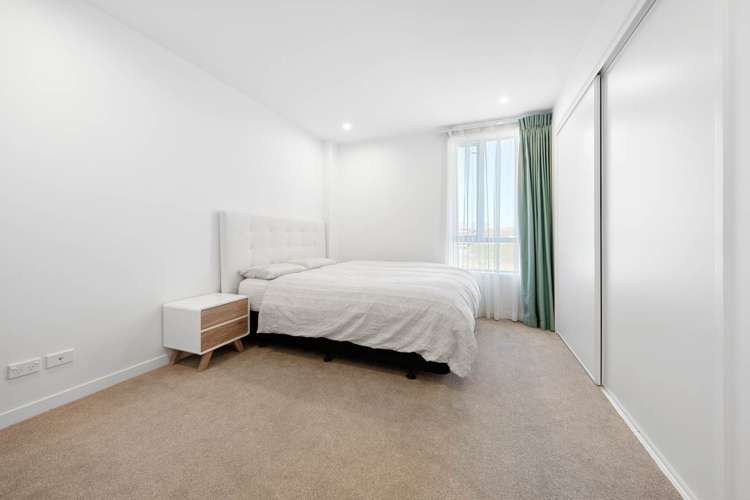 105/1 Kimiora Street Three Kings_8