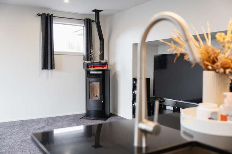 23 Watson Street Green Island_12