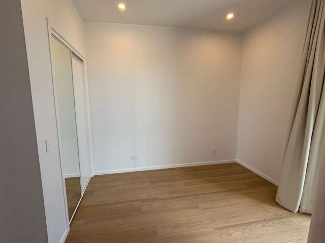 105/2B Te Ara Taurapa Point Chevalier_4