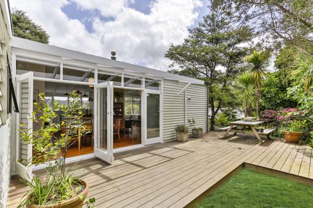 3 Norman Road Titirangi_1