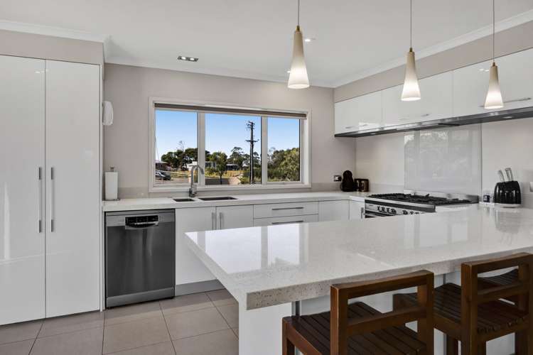 1 Elizabeth Grove Stratford_4