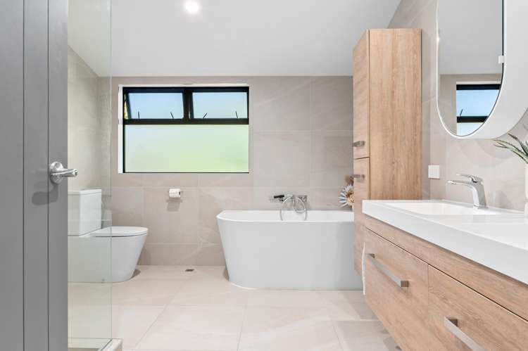 426 Holland Road Eureka_20