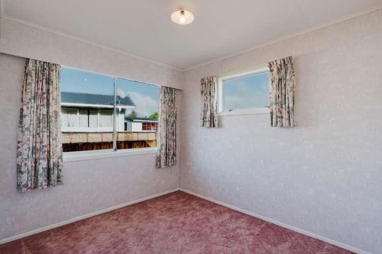 14 Fiona Place Dinsdale_12