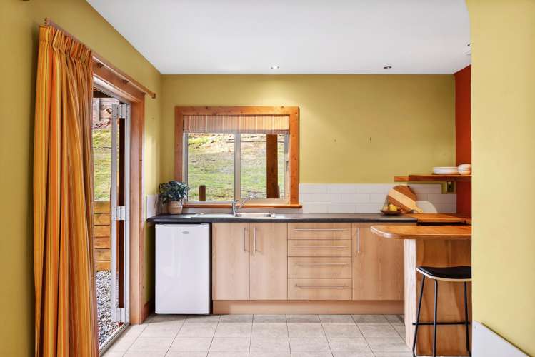 8 Drake Place Lake Hawea_18