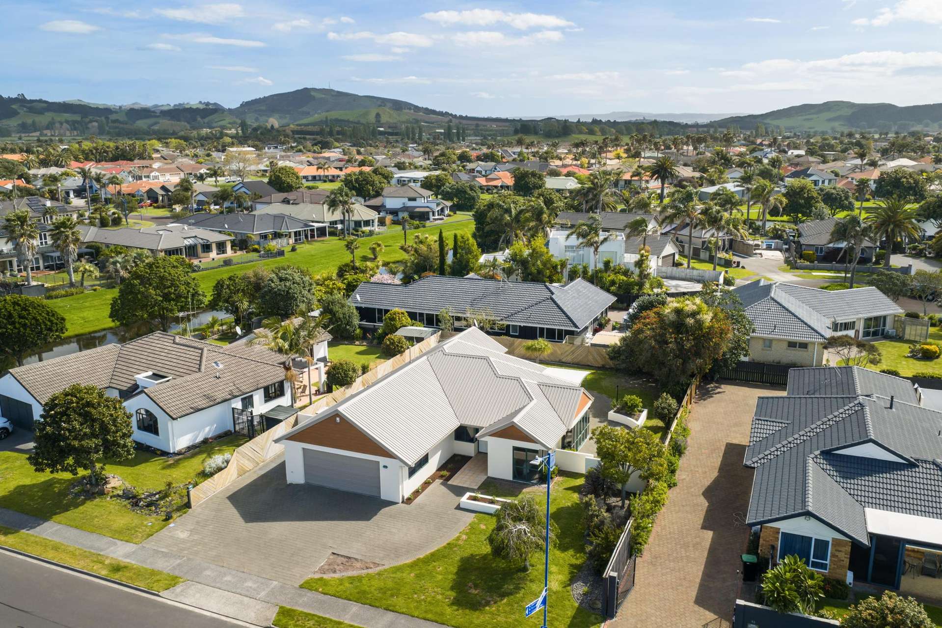 94 Santa Monica Drive Papamoa_0