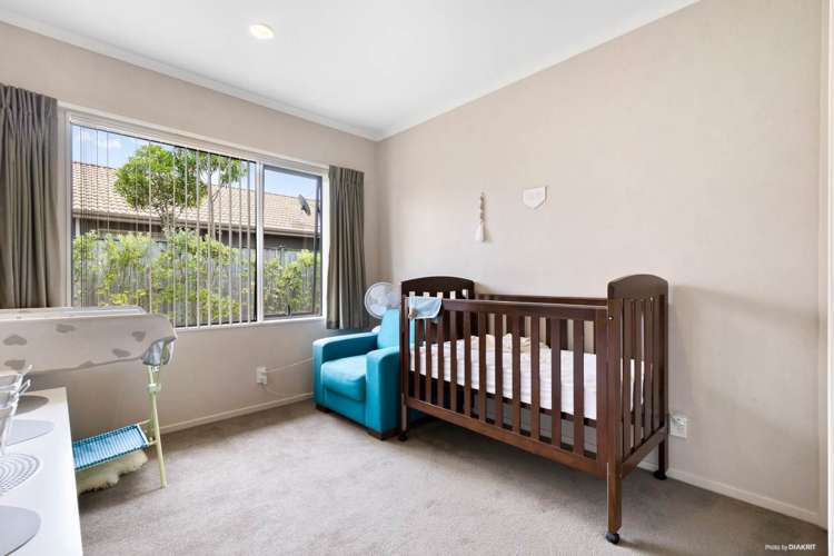 52 Stranraer Crescent Wattle Downs_13