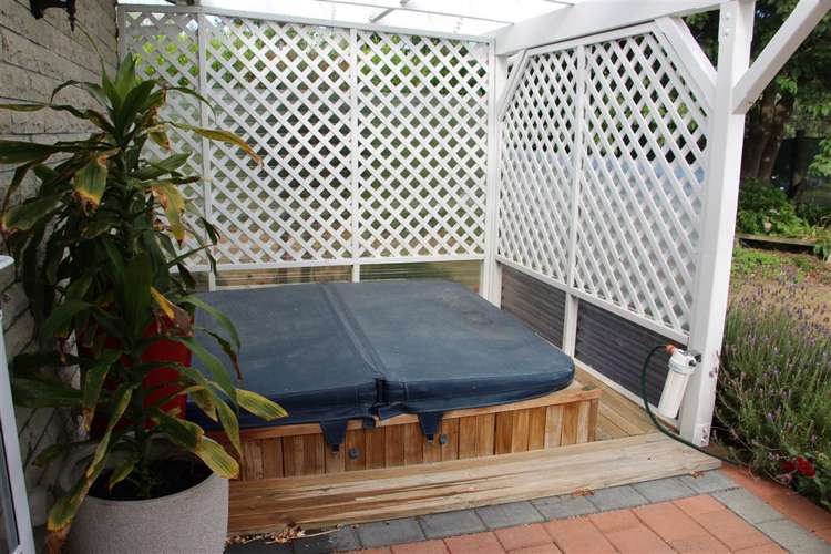 16 Beatrice Street Rarangi_19