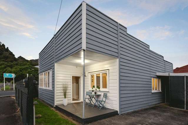 604 Cochrane Street Thames-coromandel_1