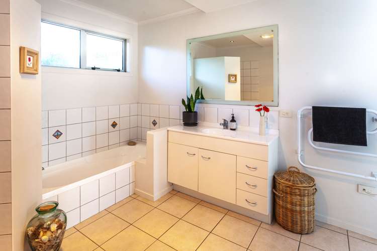 13 Widdison Place Whangamata_23