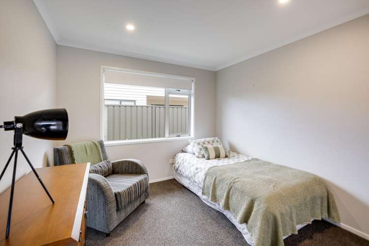 412 Nottingley Road Frimley_10