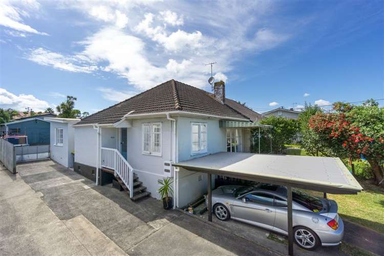 92a Lake Road Narrow Neck_0