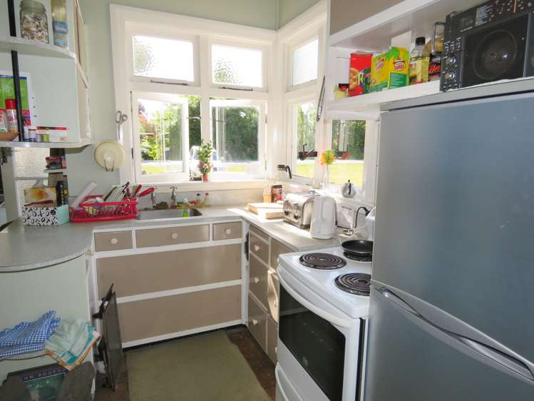 21 Grey Road Reefton_17