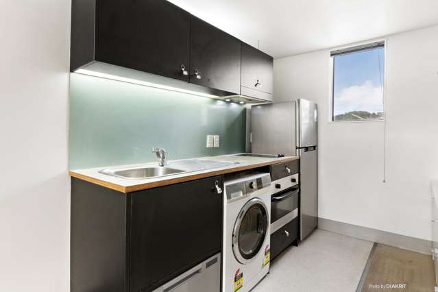 57/29 Webb Street Mount Cook_4