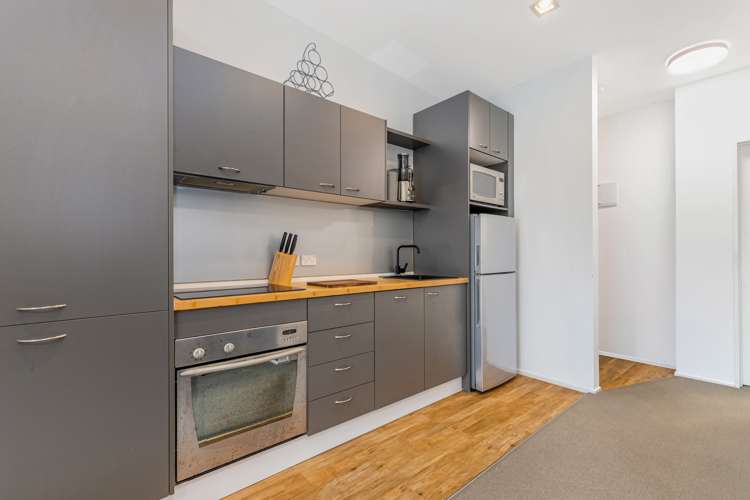 24/7 Kelvin Hart Drive East Tamaki_5