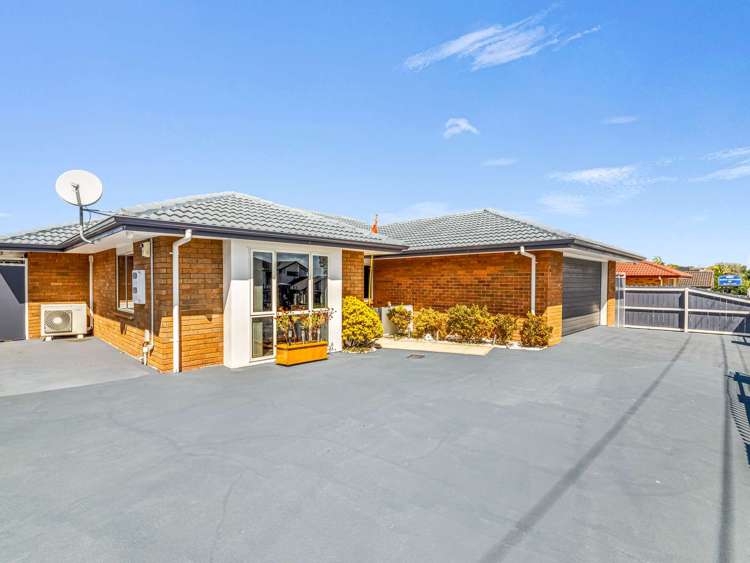 526 Massey Road Mangere_1