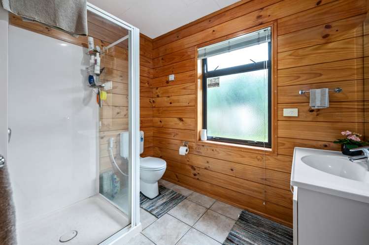 10 Heaphy Place Pukehangi_15