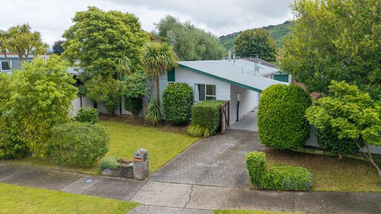 11 Akron Grove Totara Park_17