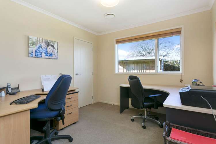 114 Amelia Place Leamington_15