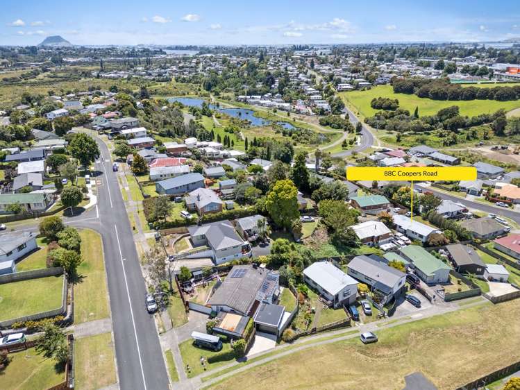 88c Coopers Road Gate Pa_18