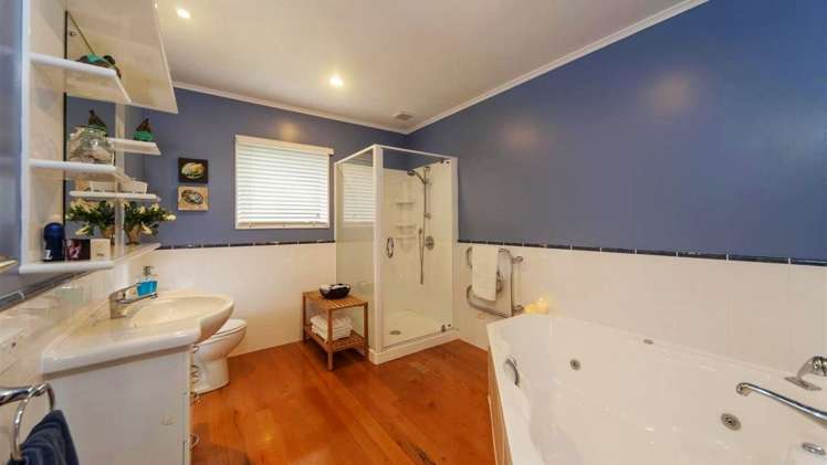 43 Parr Terrace Castor Bay_14