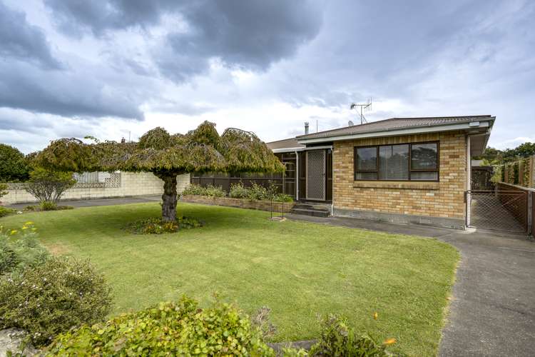 12 Mill Road Clive_16