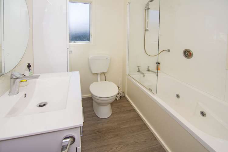 2 Coradine Street Masterton_7